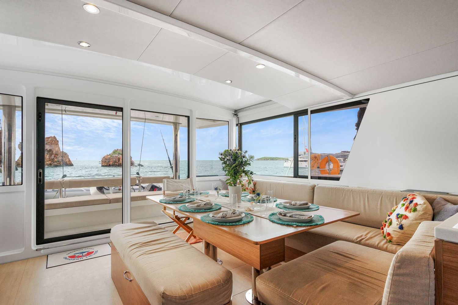 yacht-549690