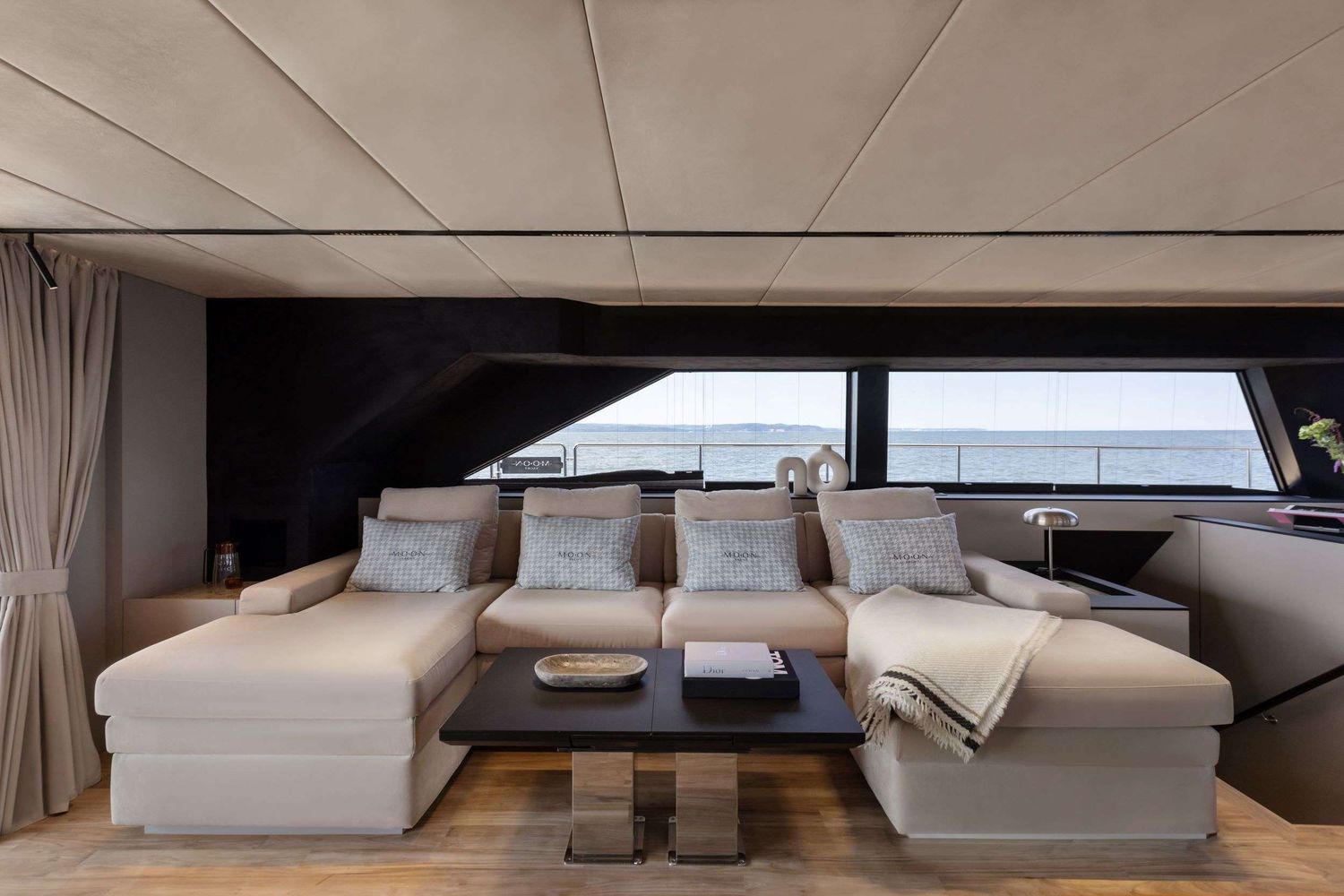 yacht-549379