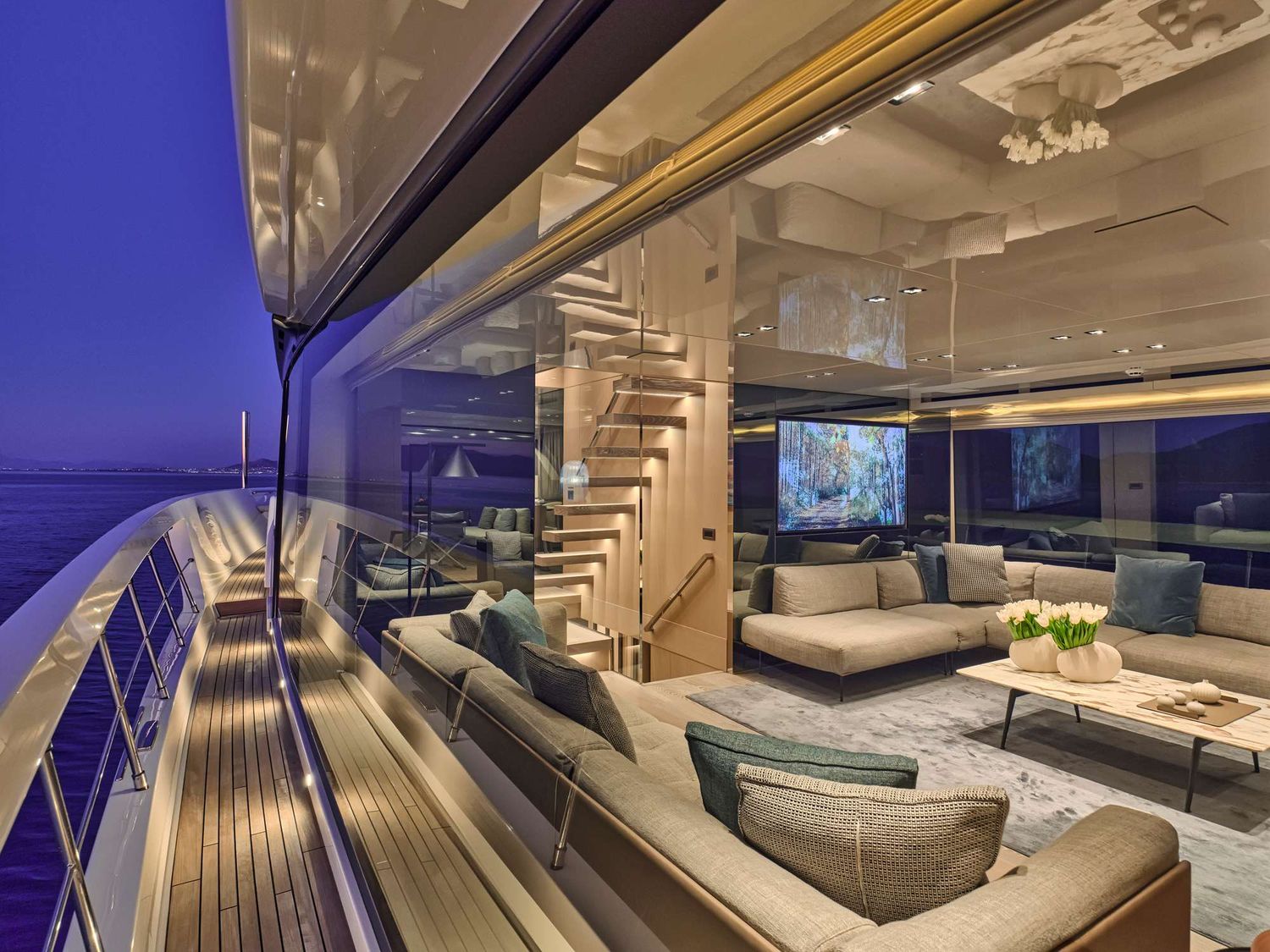 yacht-550453