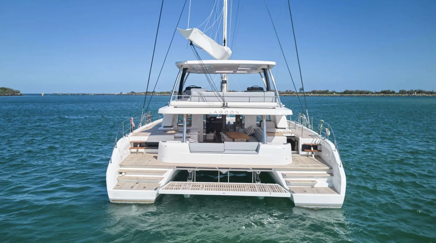 yacht-577869