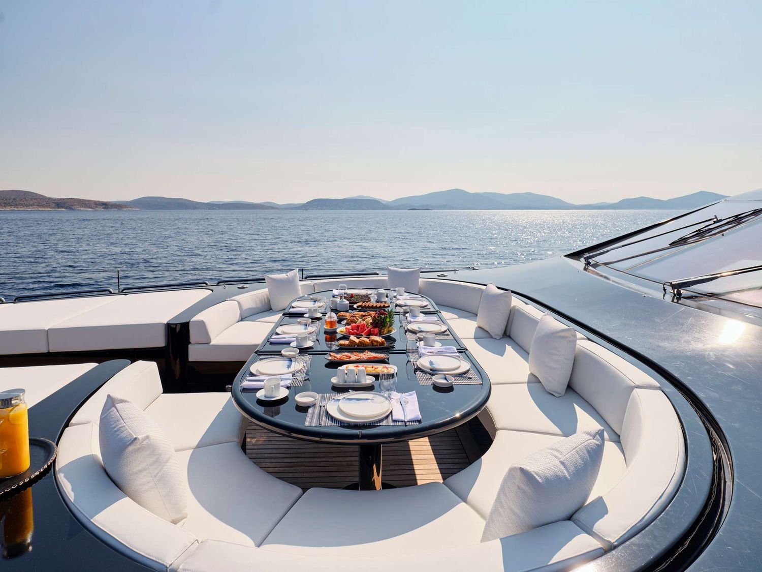 yacht-550831
