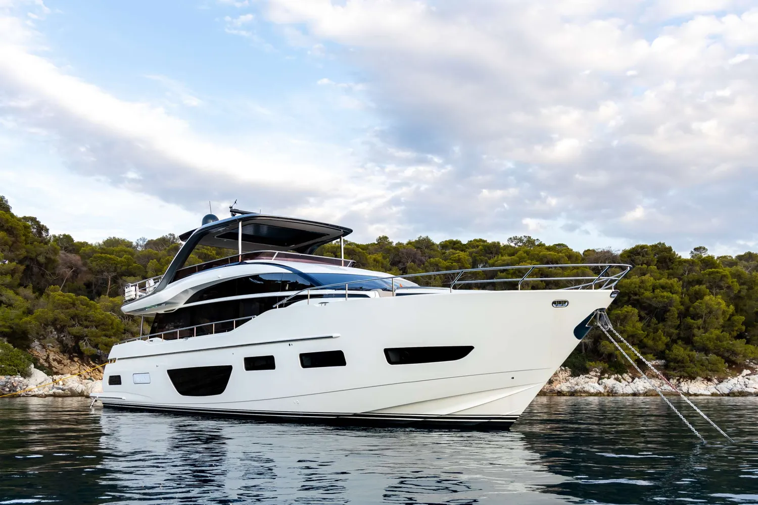 yacht-551875