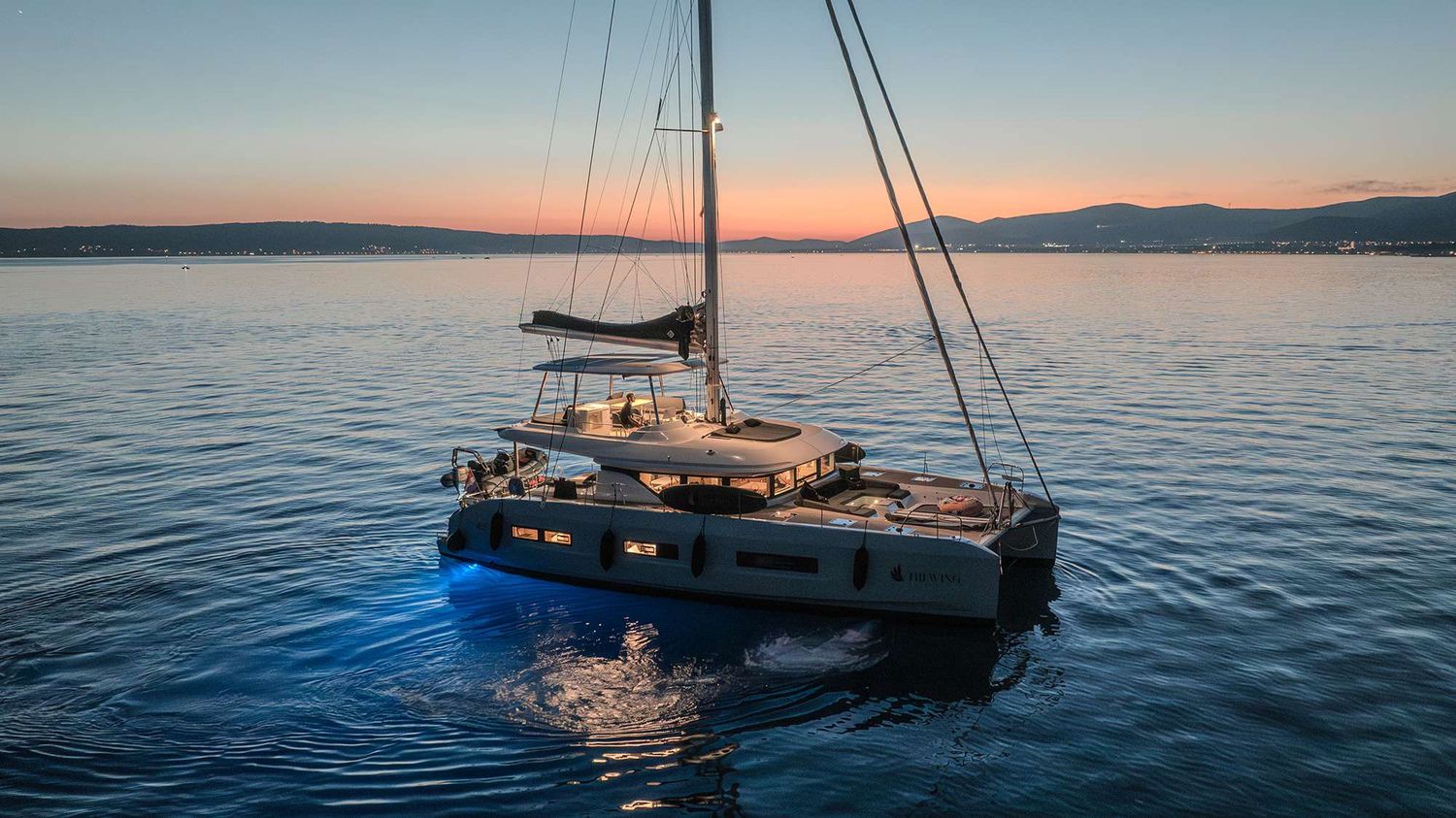 TRIWING OSSUS (LAGOON 55)