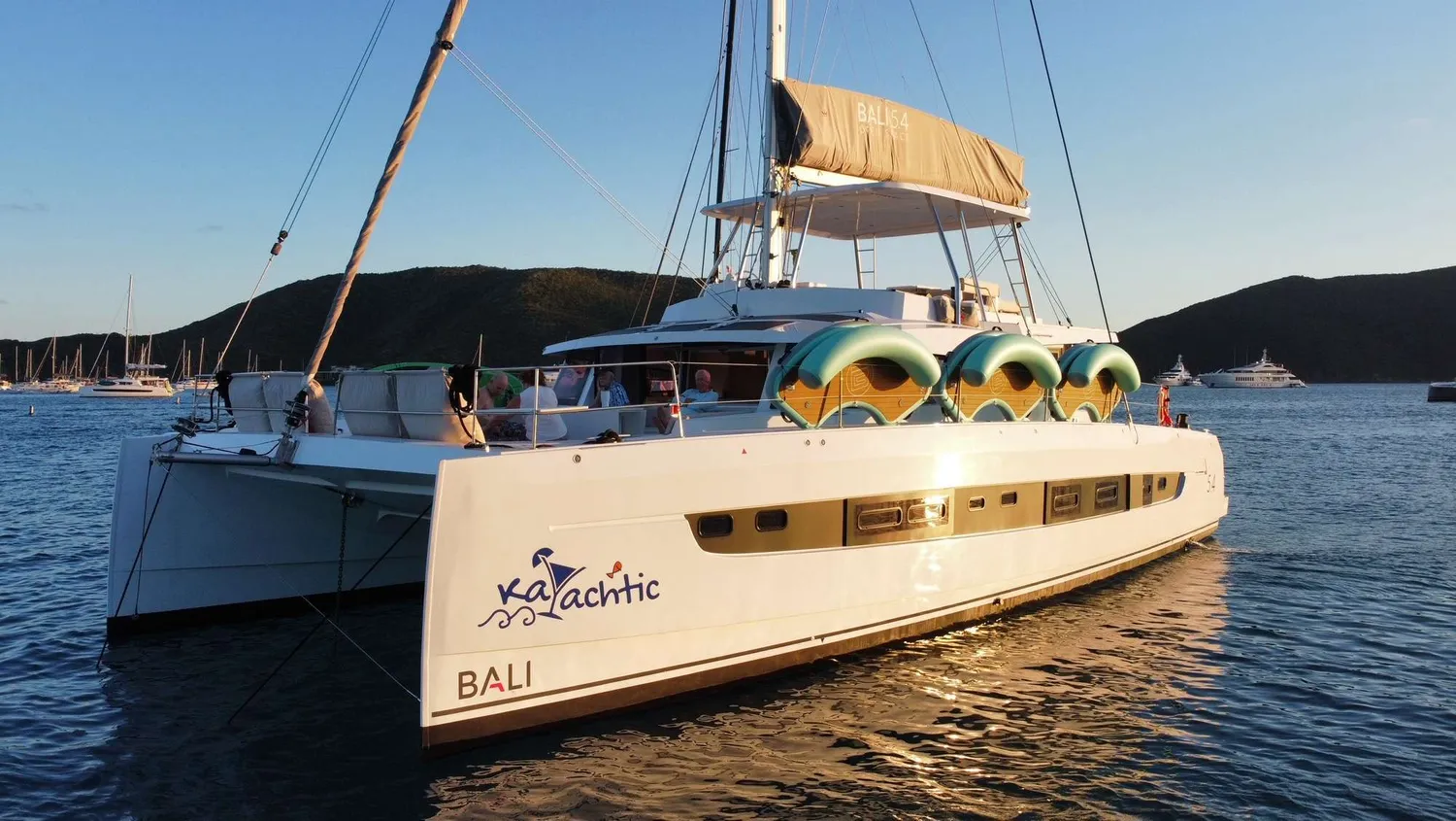 yacht-553294