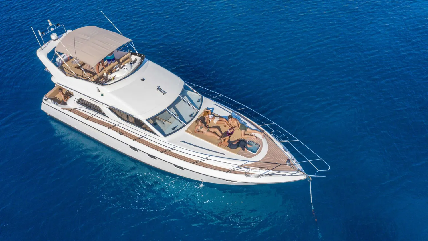 yacht-551863