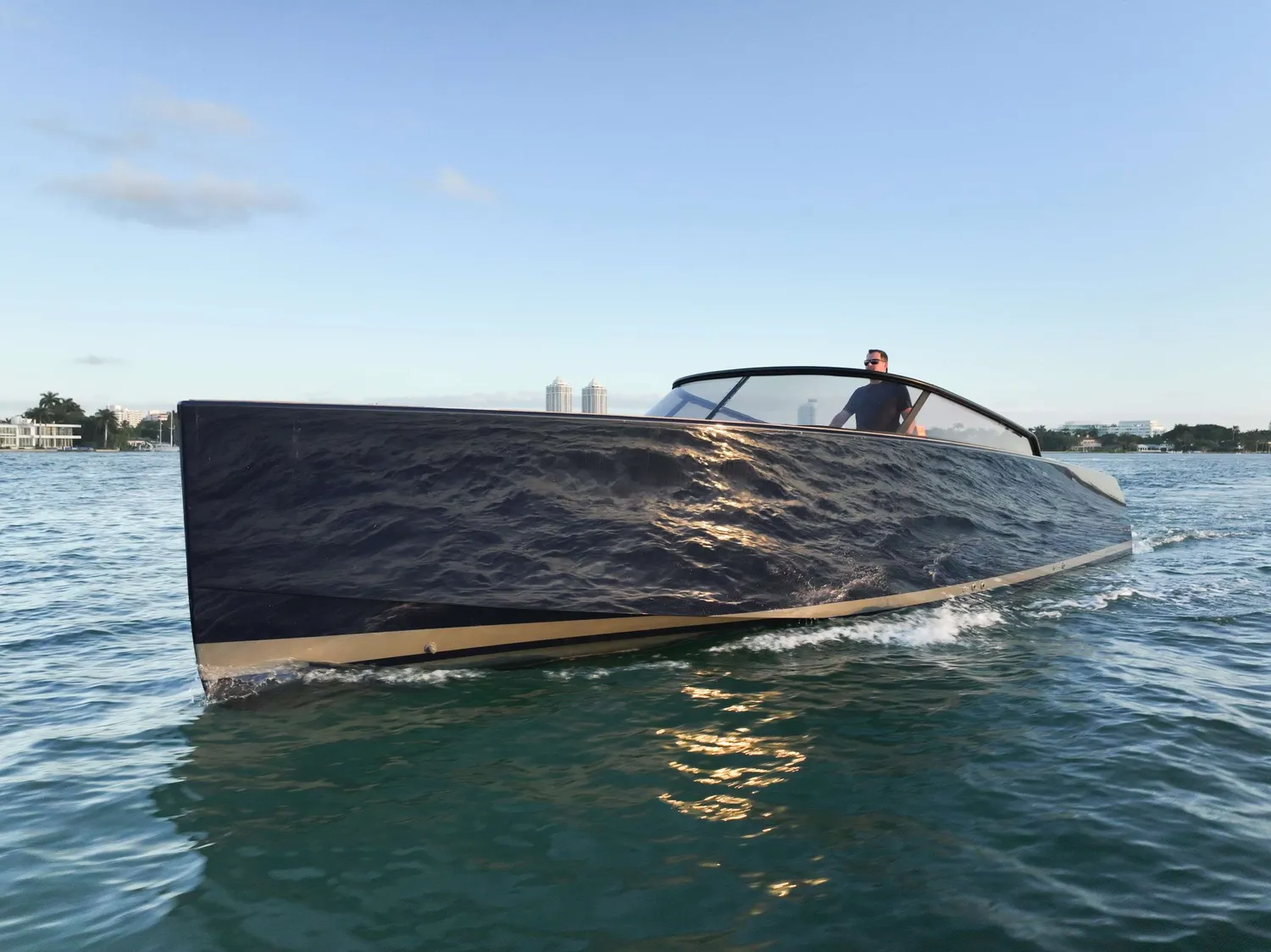 DISCO VOLANTE