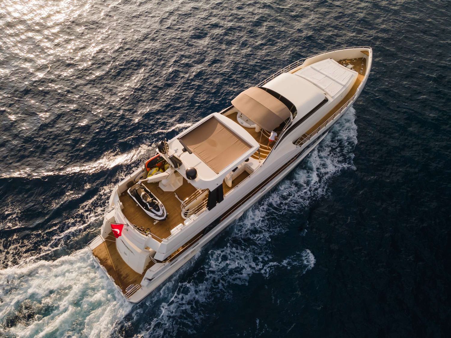 yacht-550667