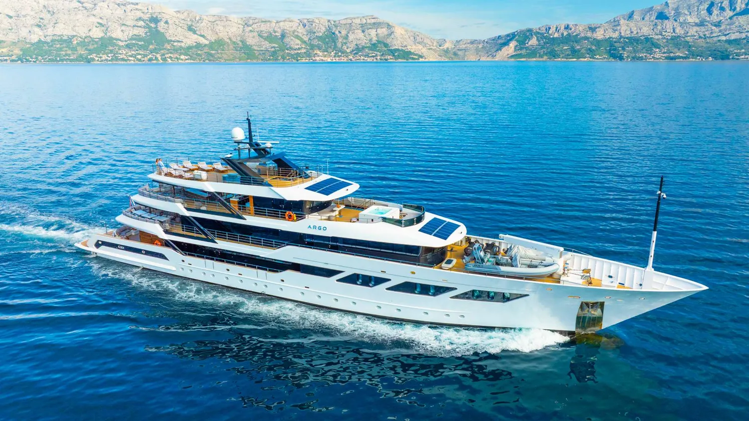 yacht-552670