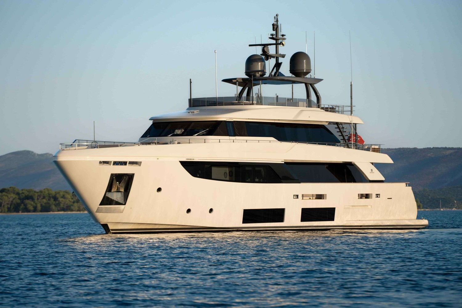 yacht-550228