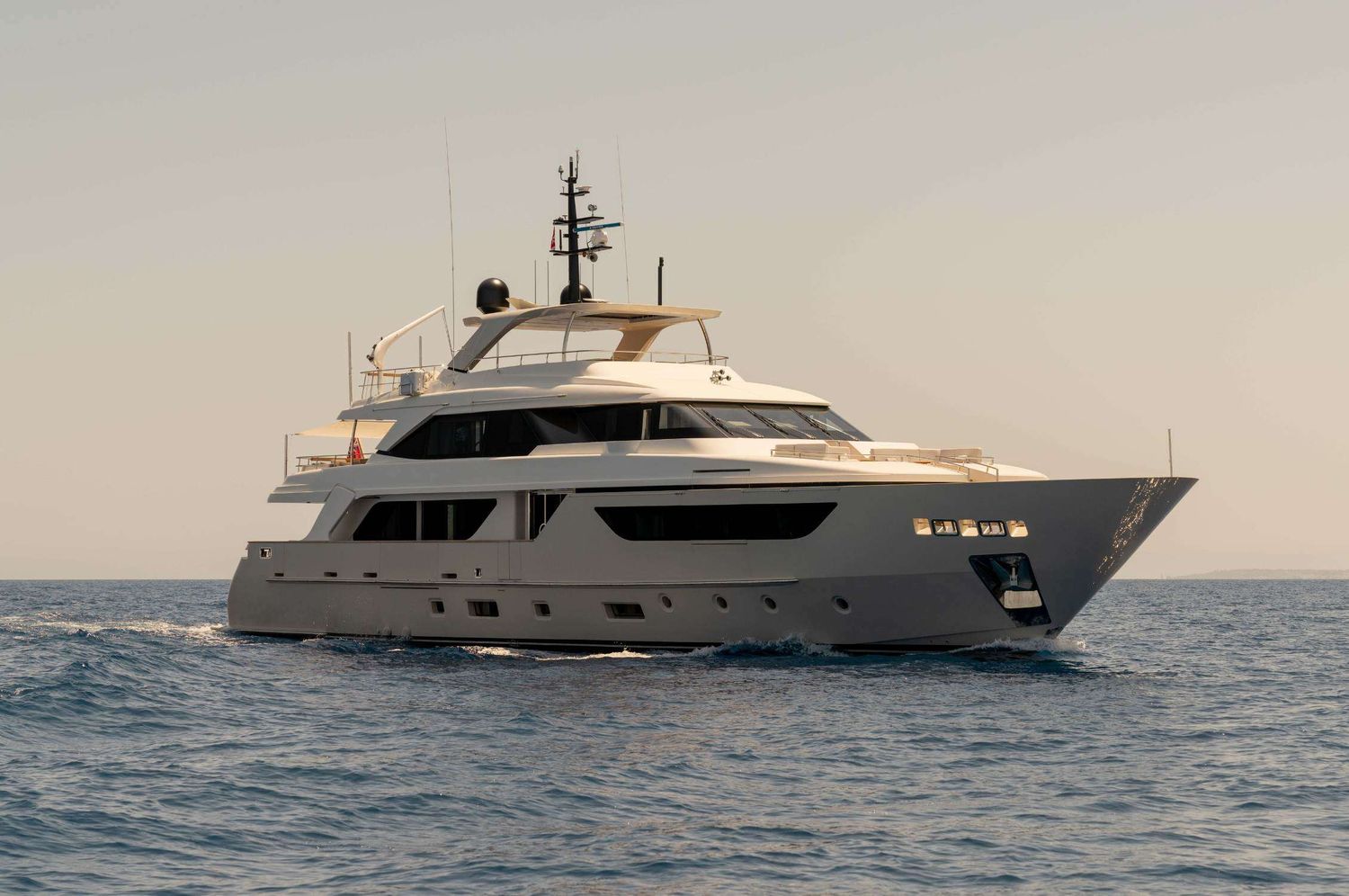 yacht-549915