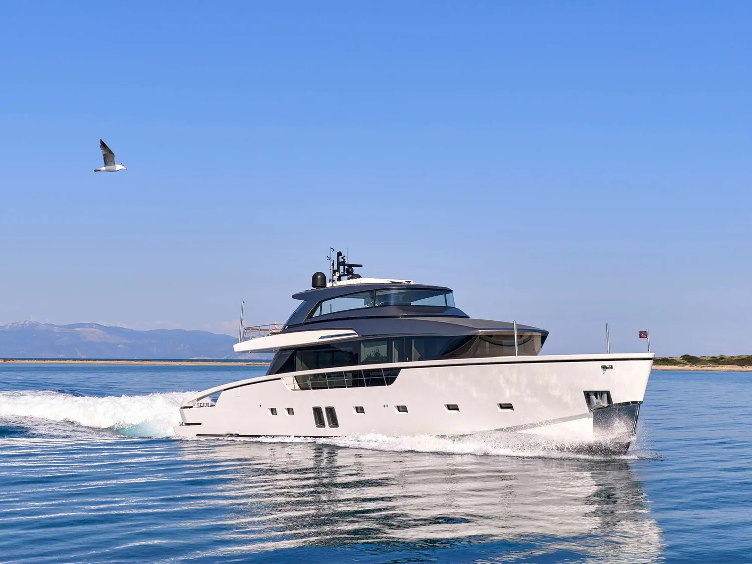 yacht-550440