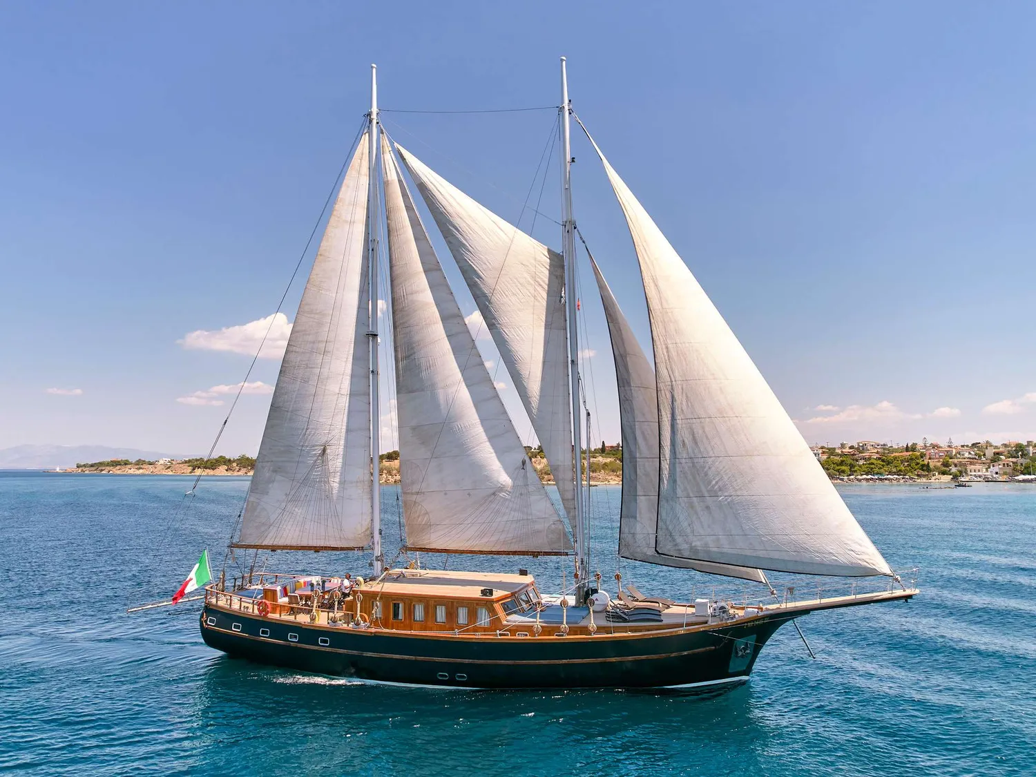 yacht-552277