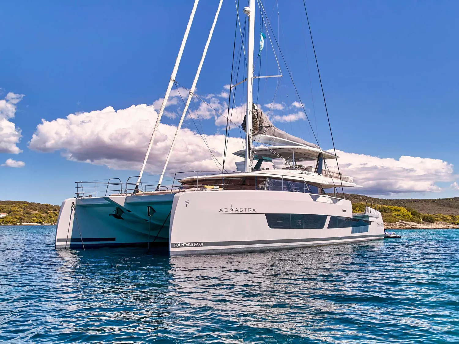 yacht-551878