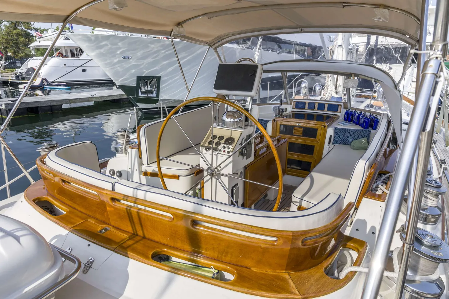 yacht-569827