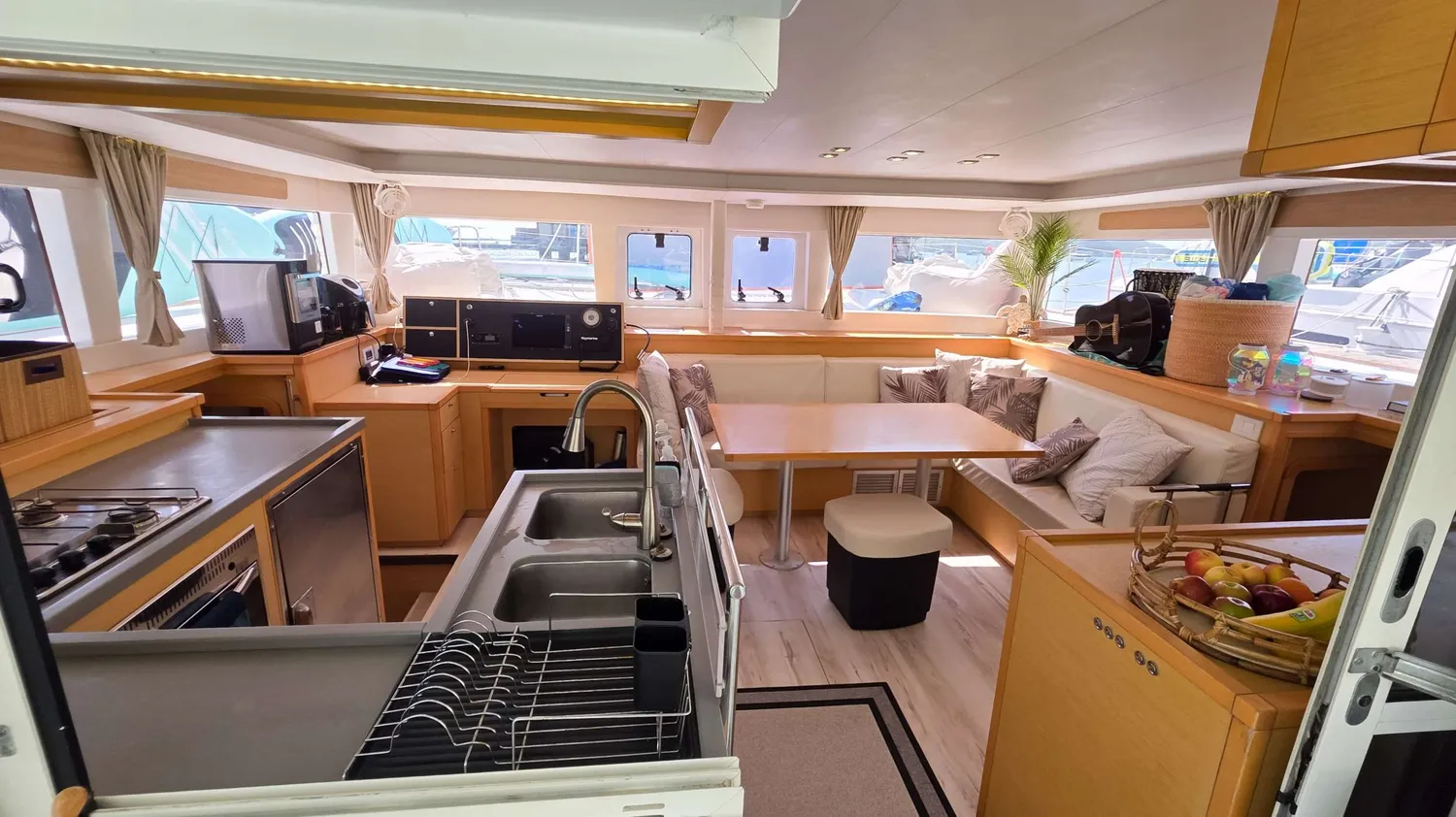 yacht-597504