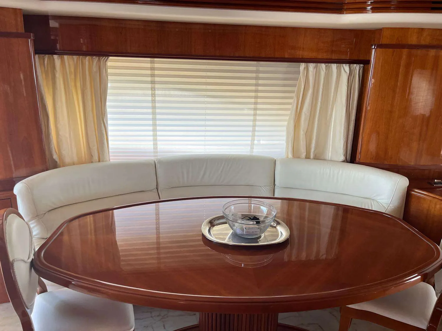 yacht-575416