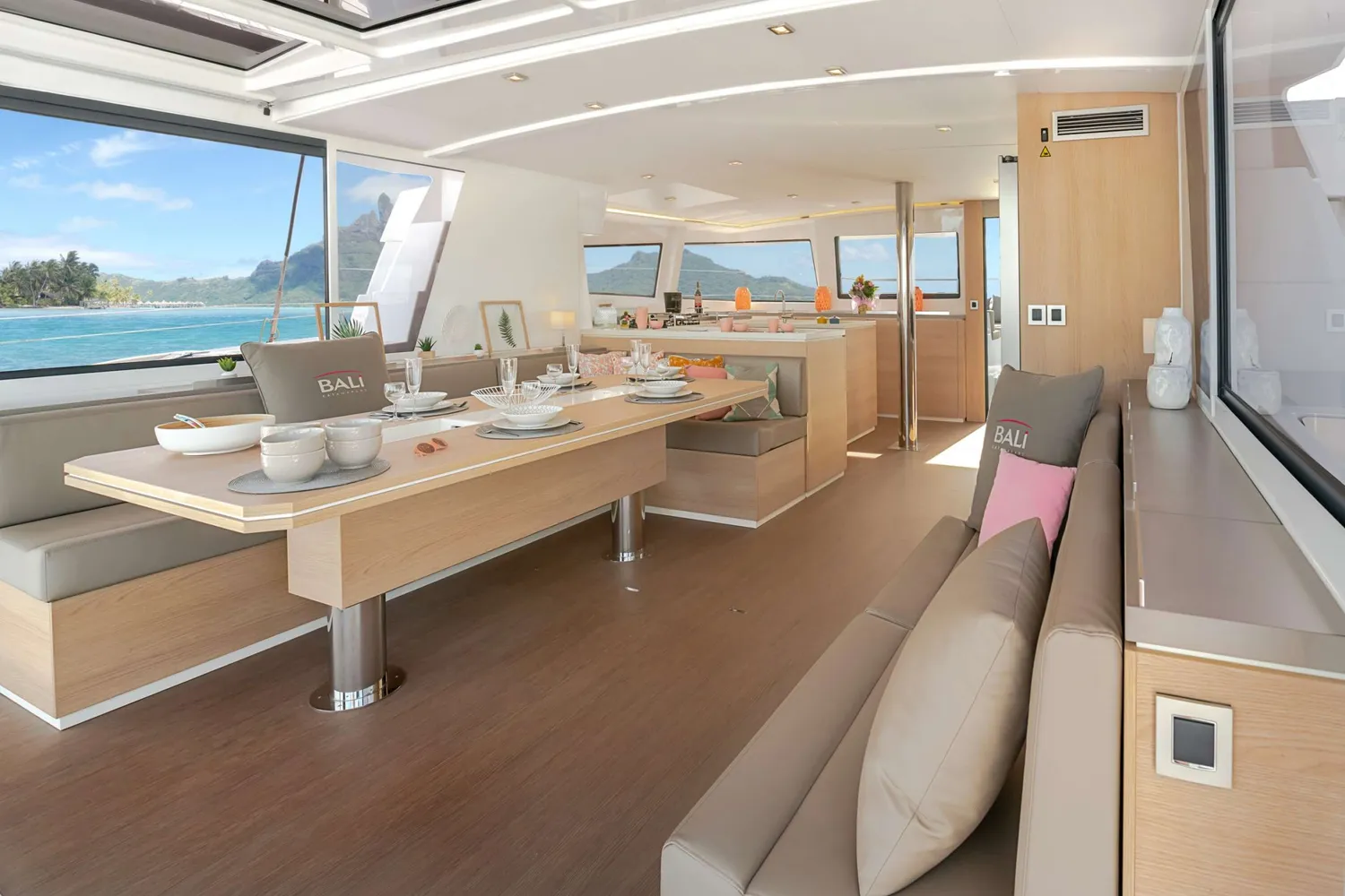 yacht-563117