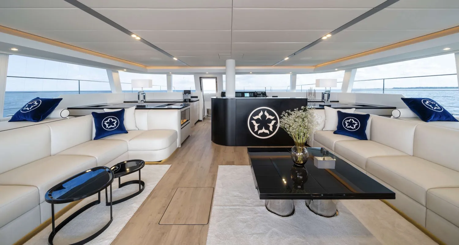 yacht-595839