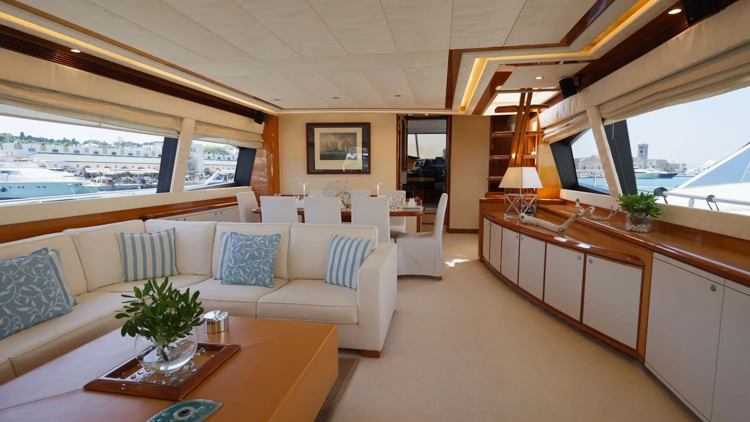 yacht-588711
