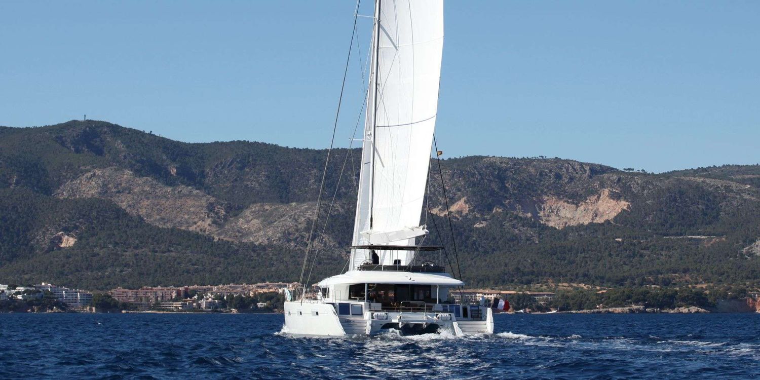 yacht-550743