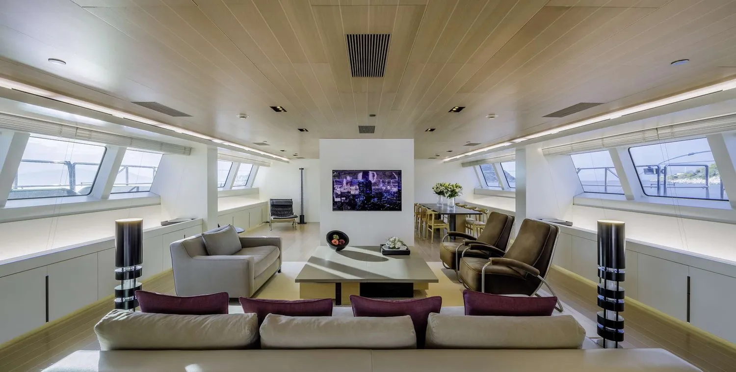yacht-600982