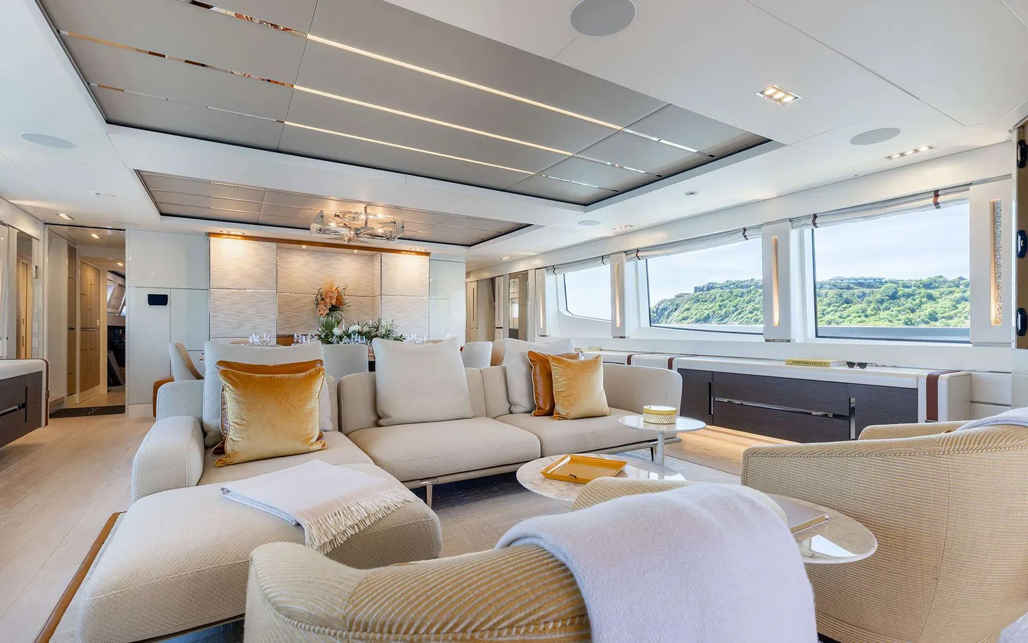 yacht-571801