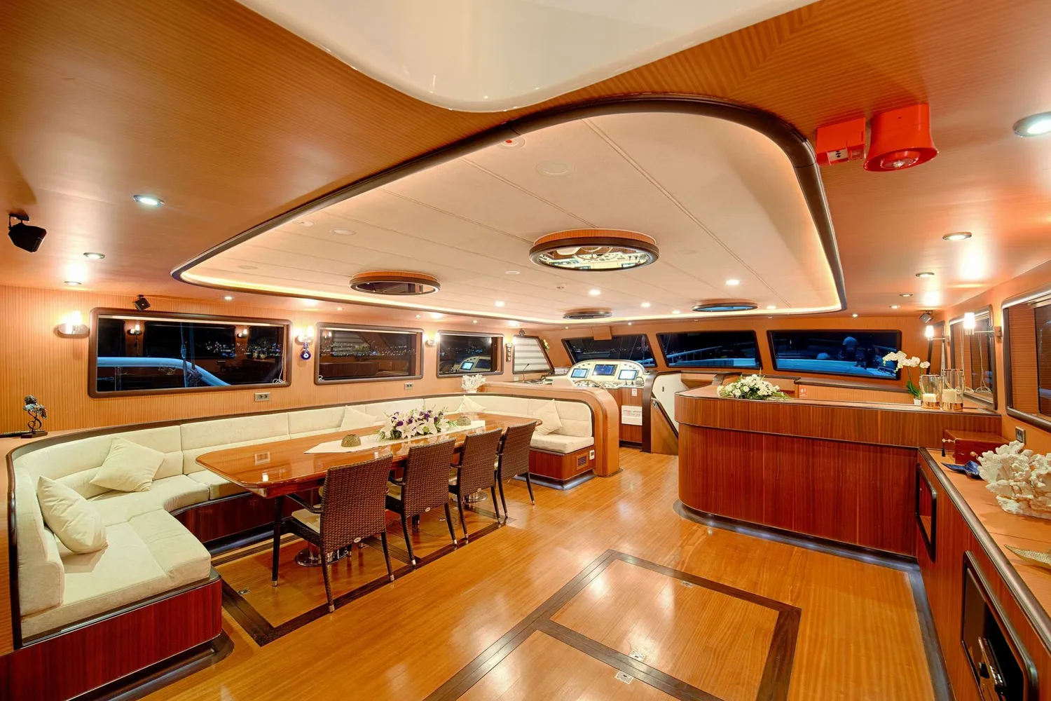 yacht-594002