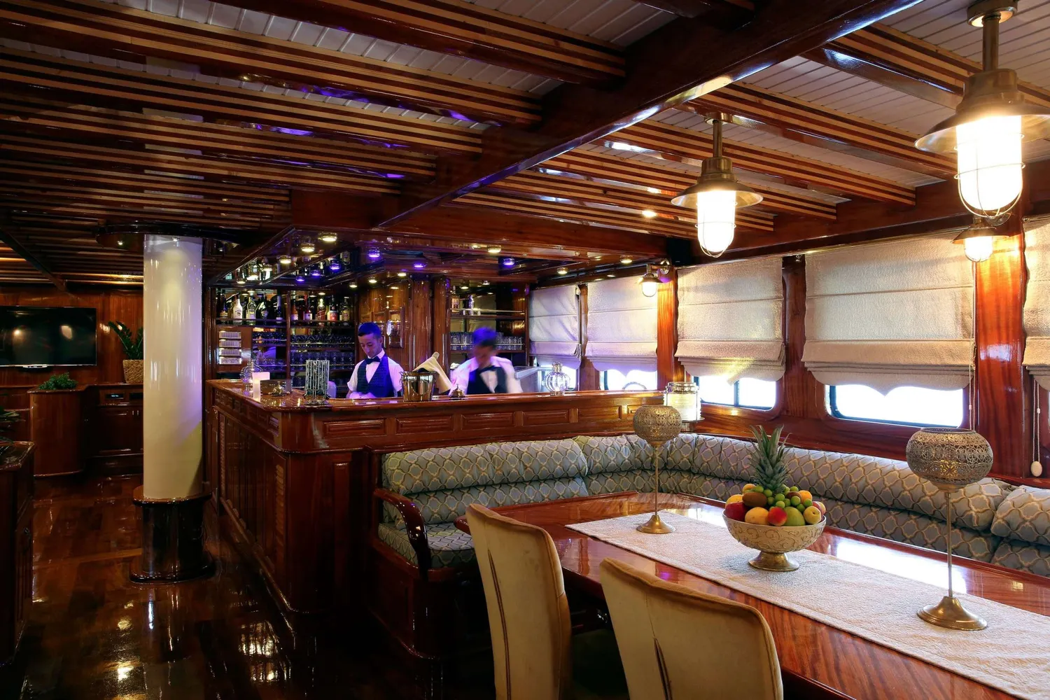 yacht-576614