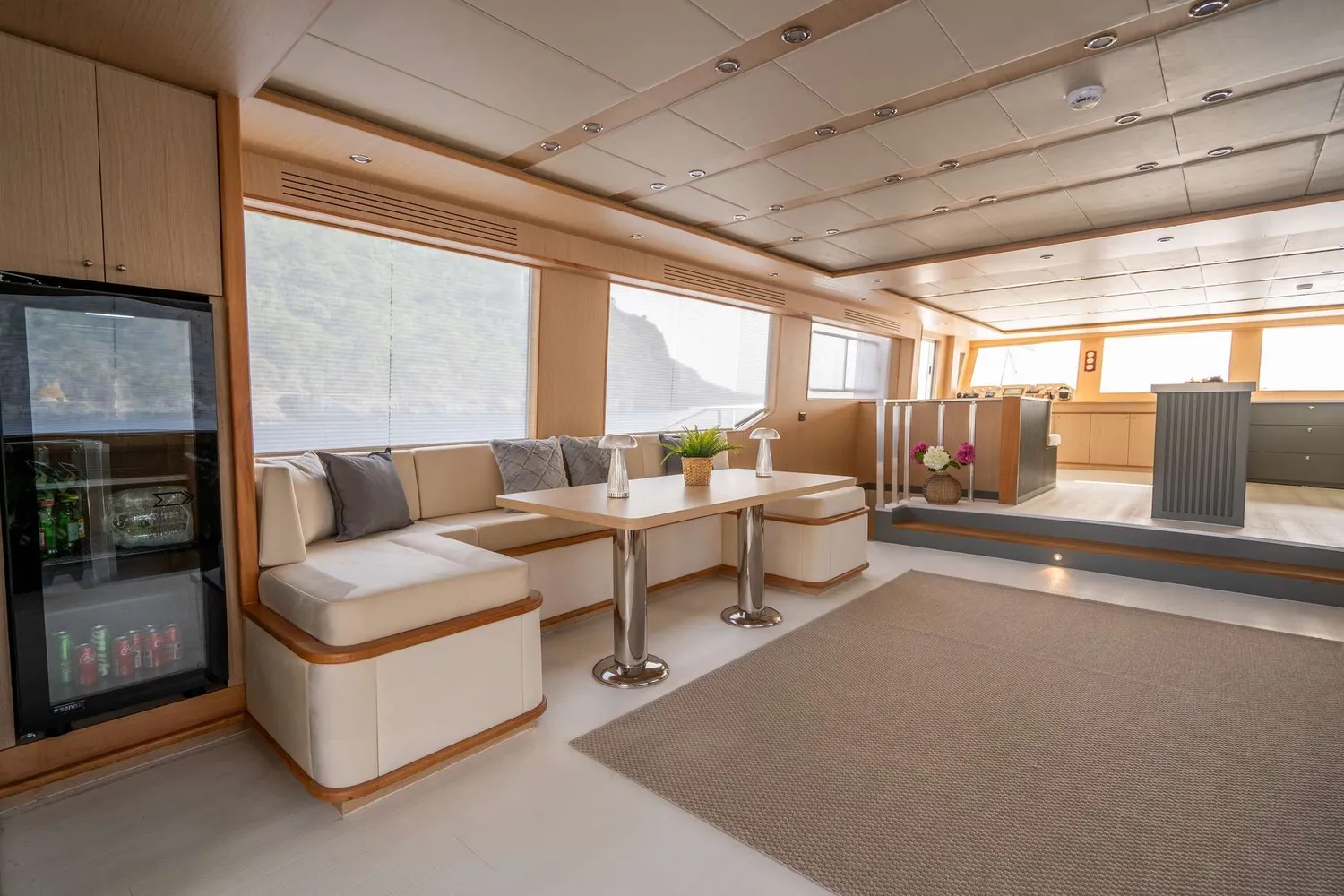 yacht-596354