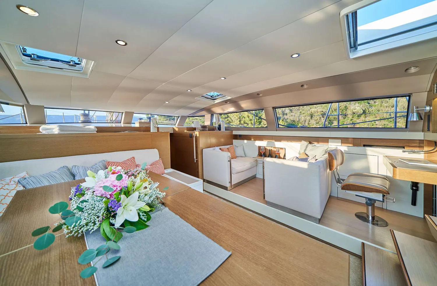yacht-561570