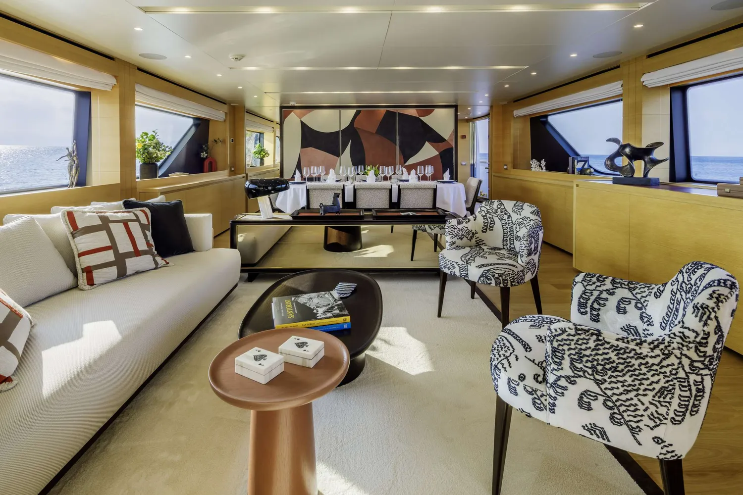 yacht-586261