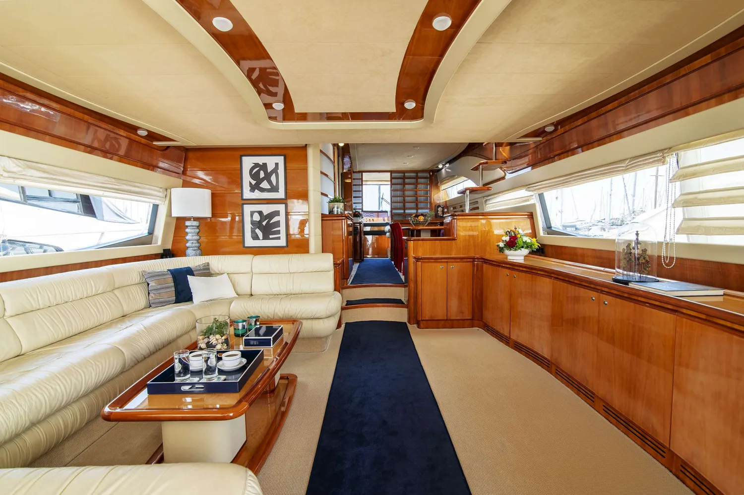 yacht-569000