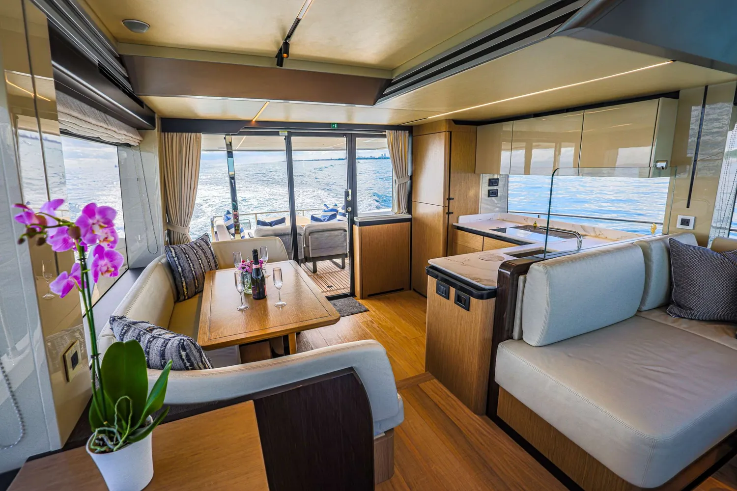 yacht-562202