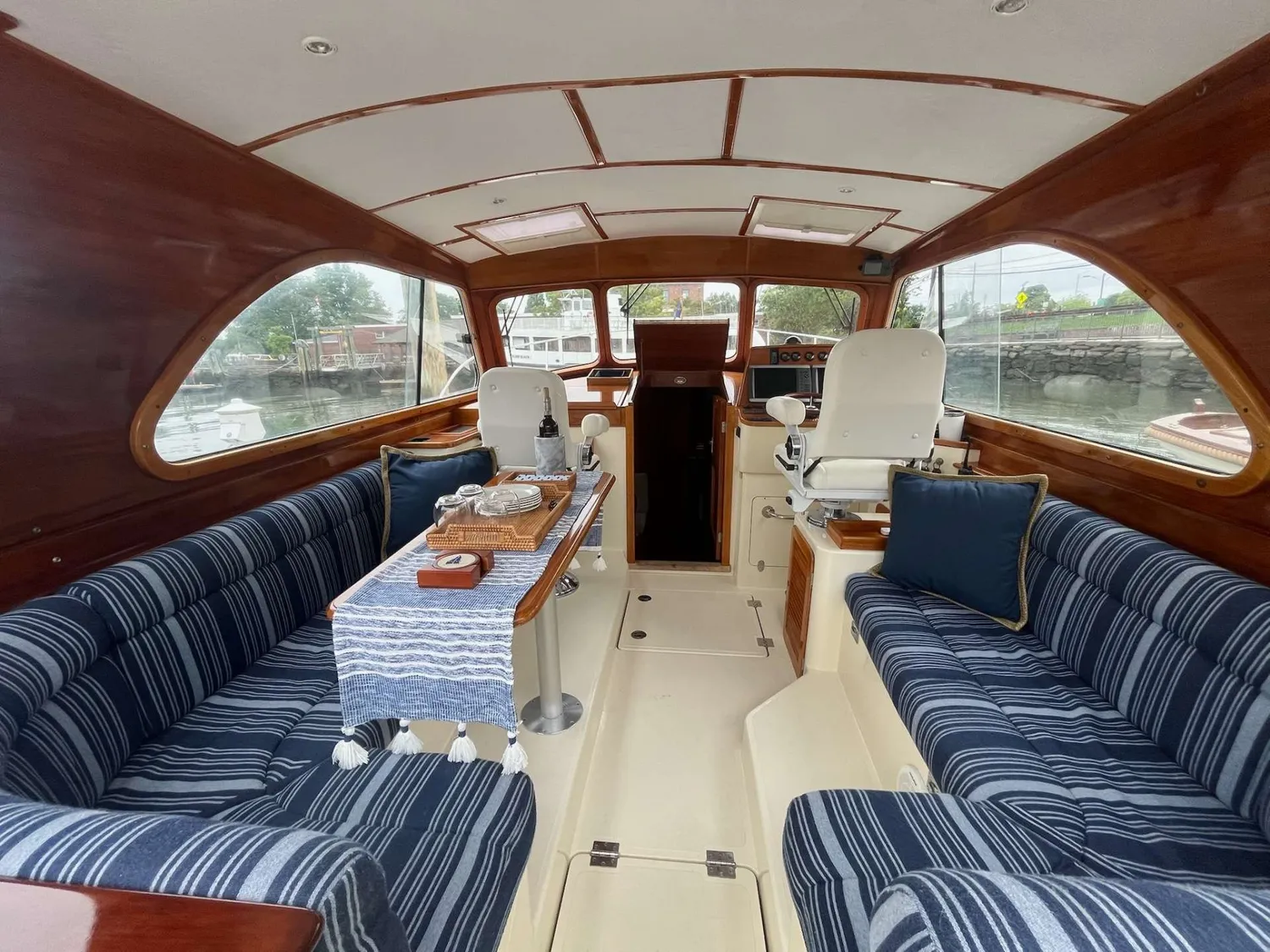 yacht-584161