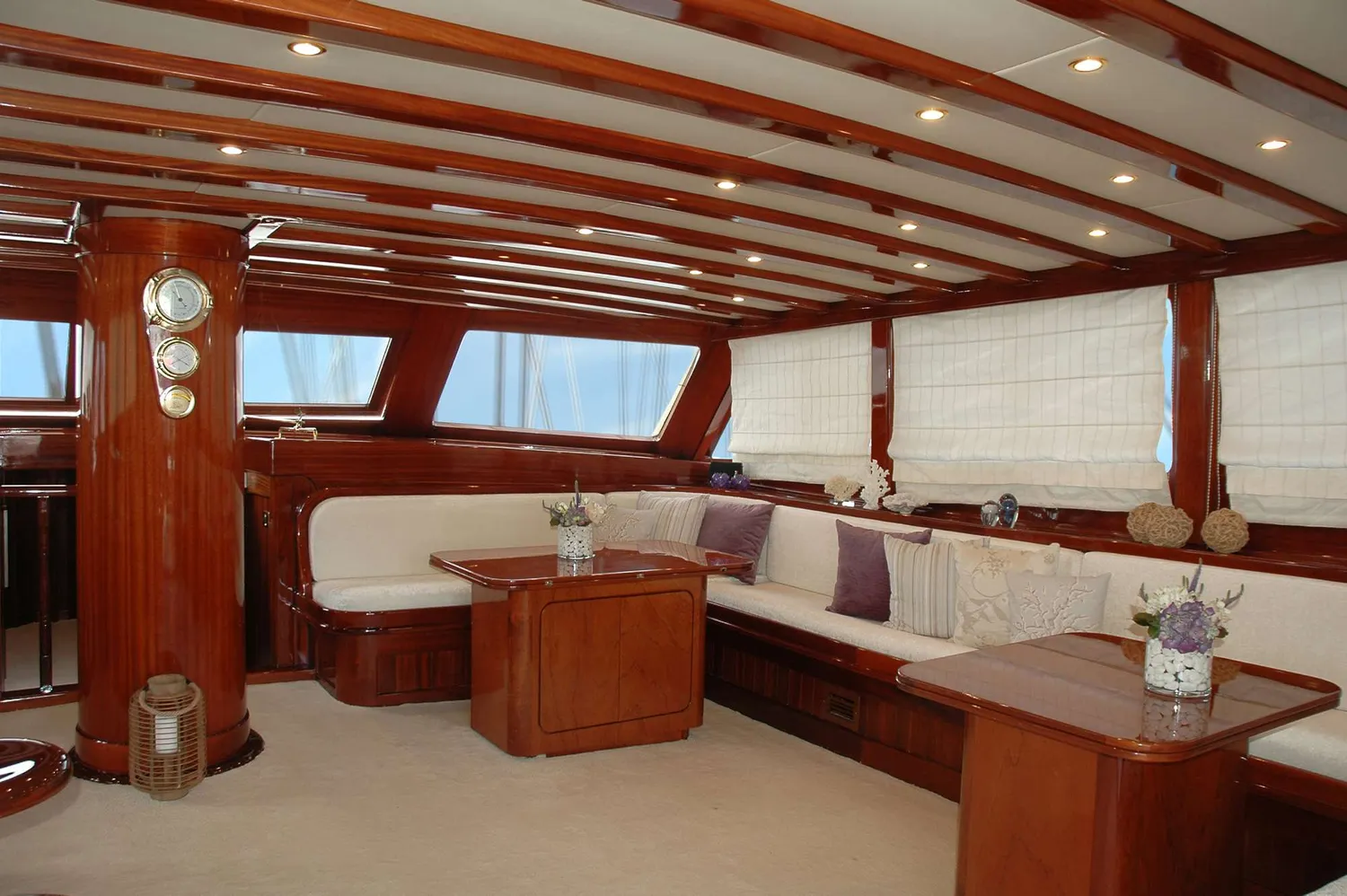 yacht-571169