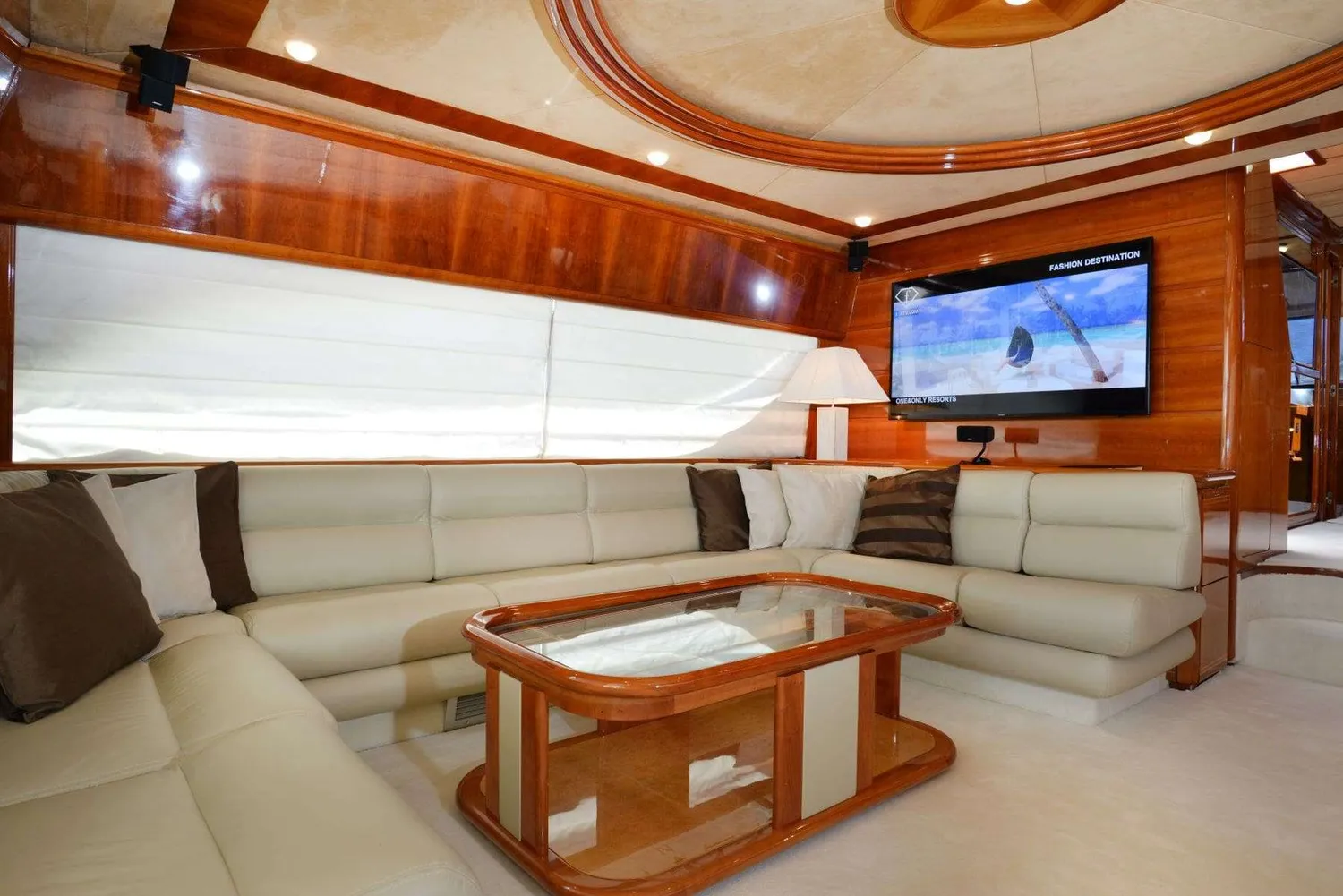yacht-572325