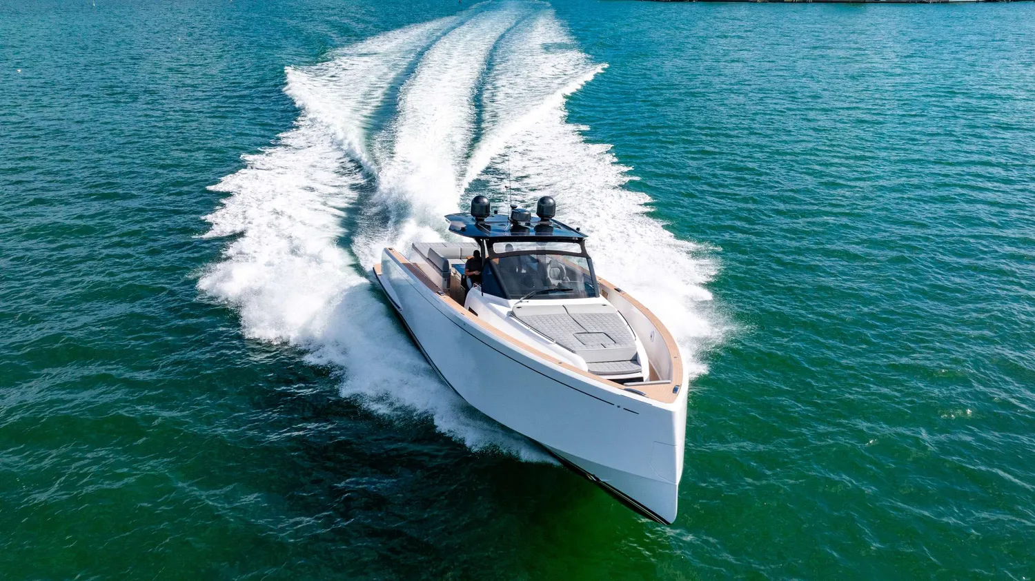 yacht-597164