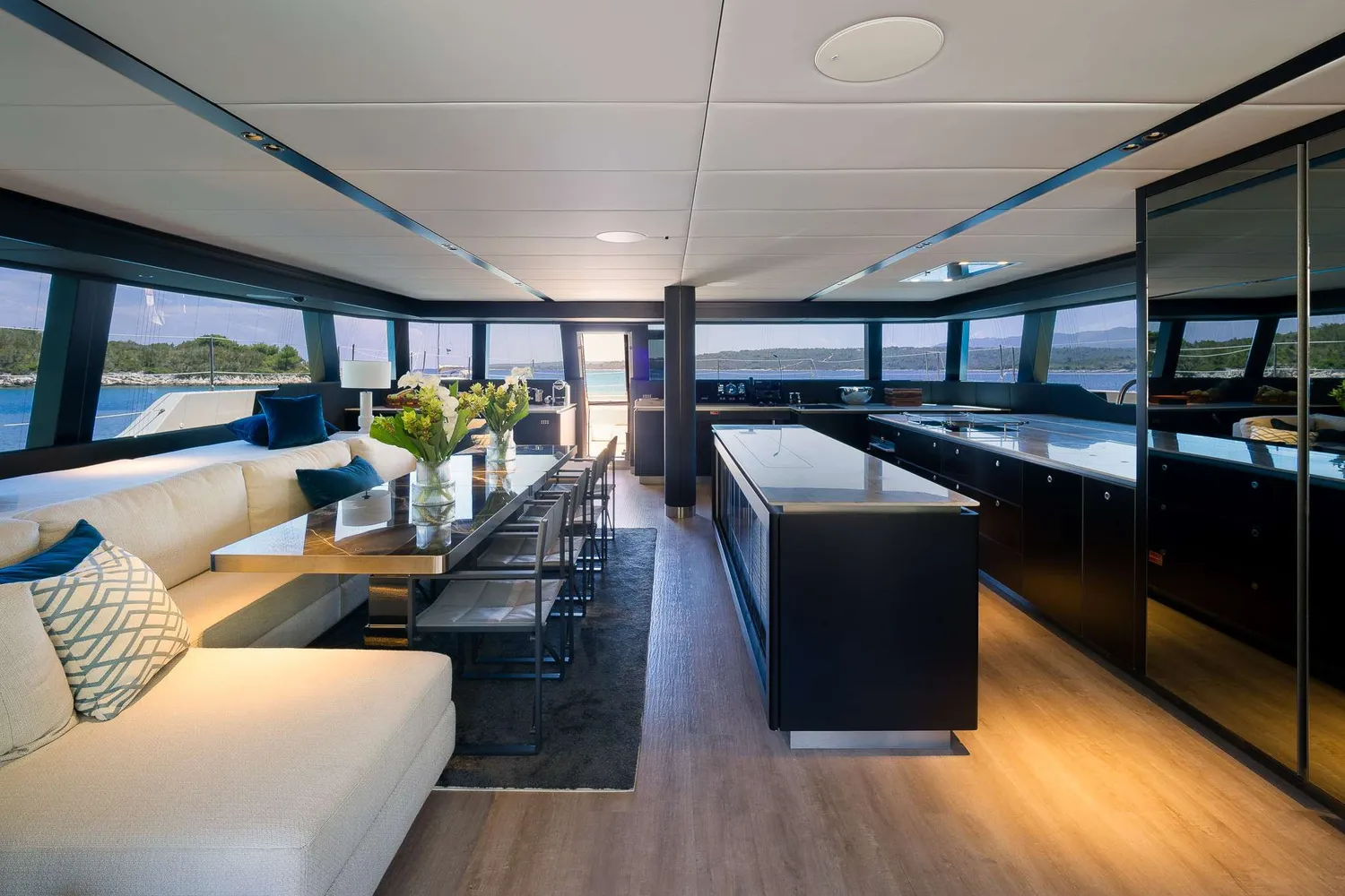 yacht-569352