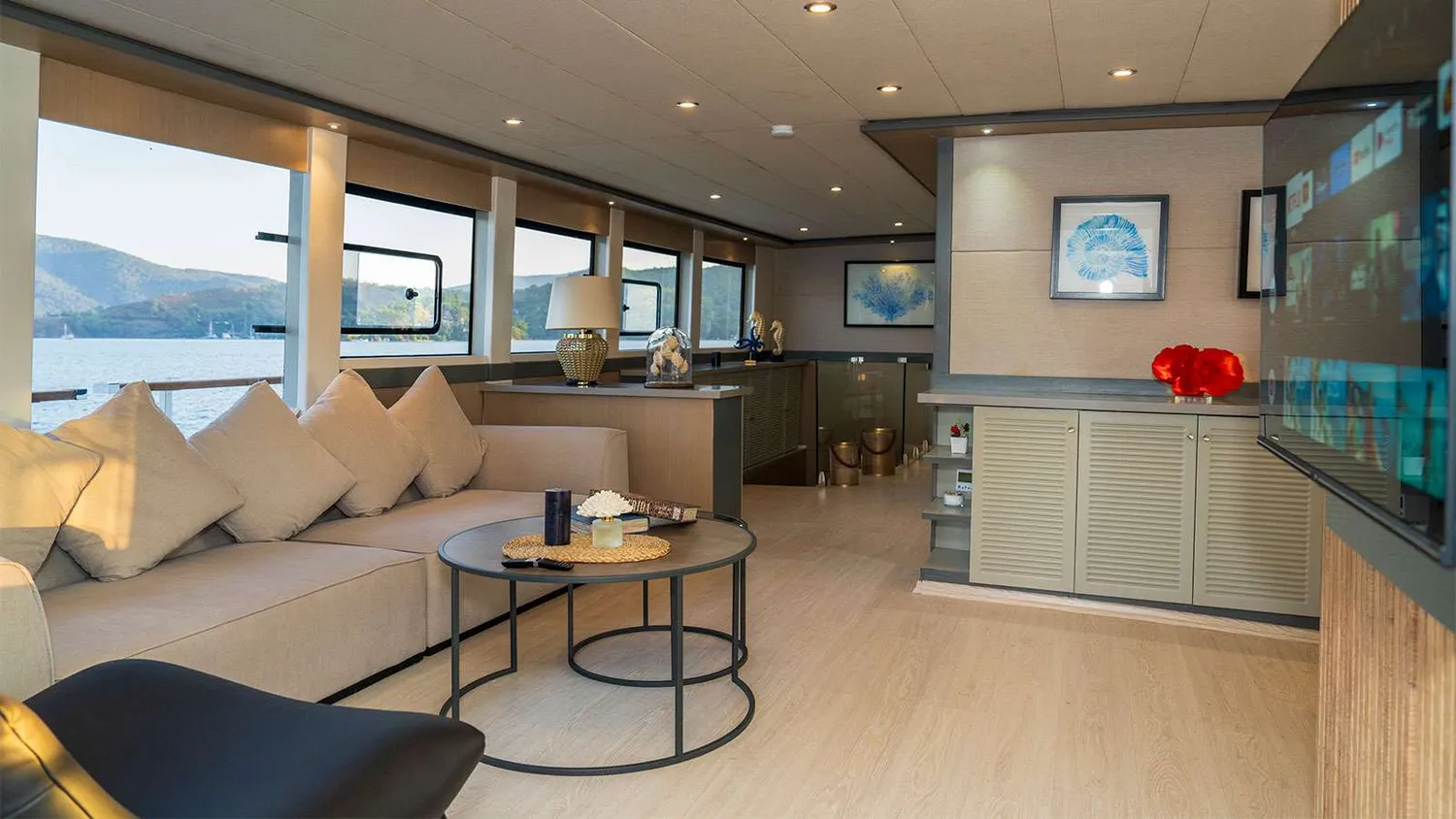 yacht-583365