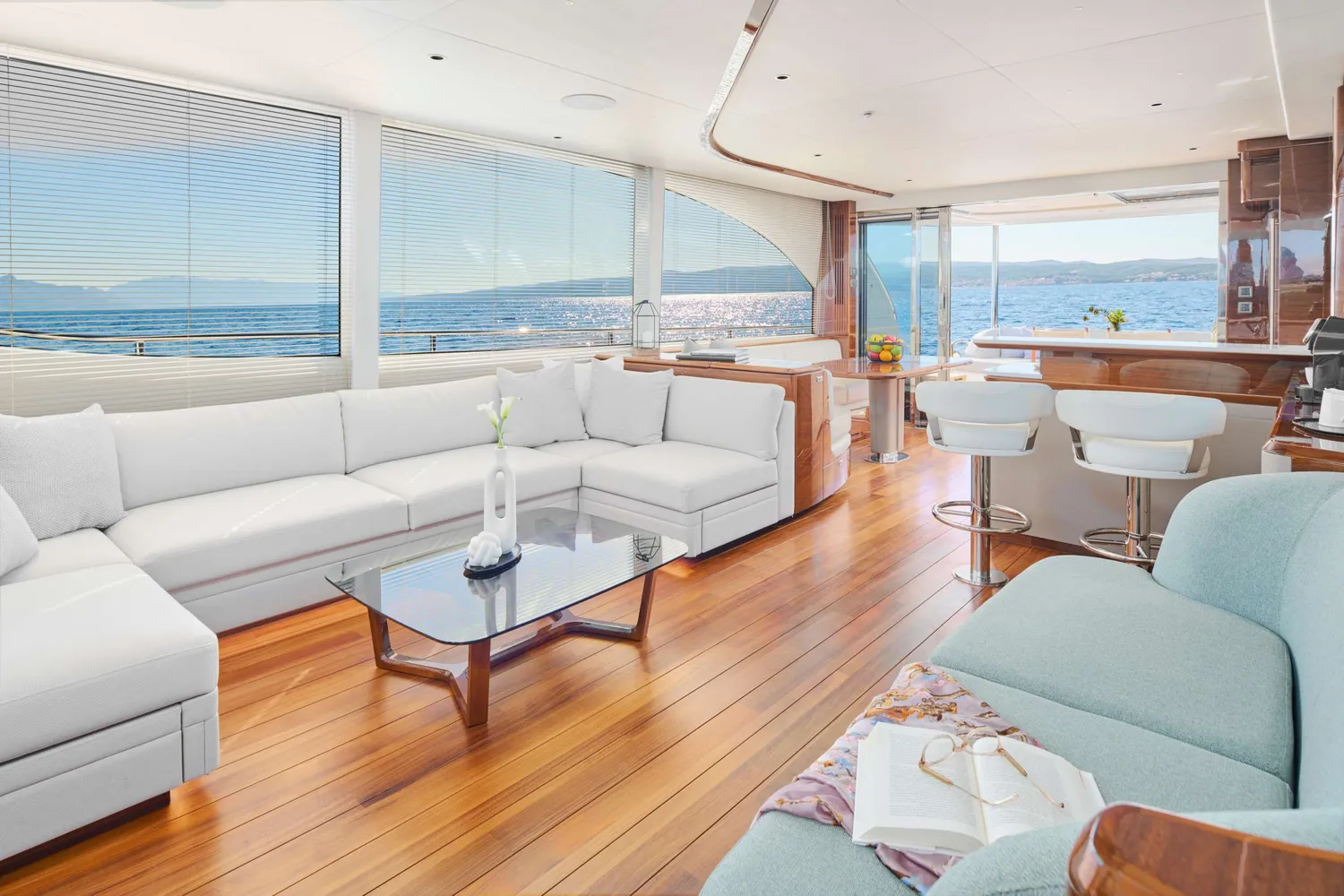 yacht-560354