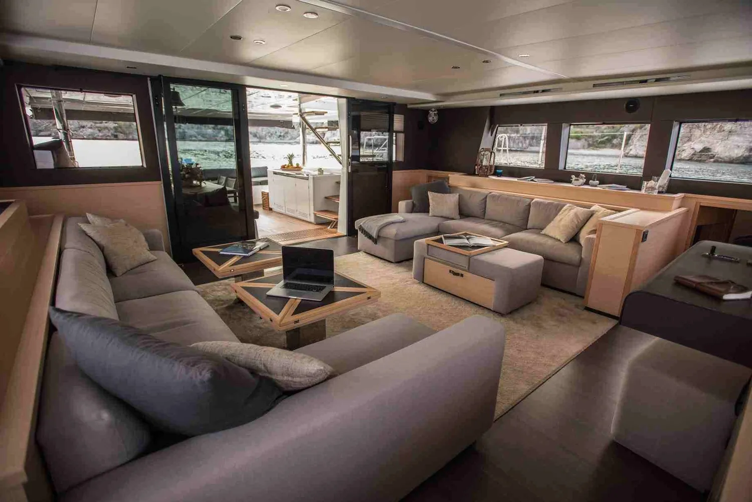 yacht-574833