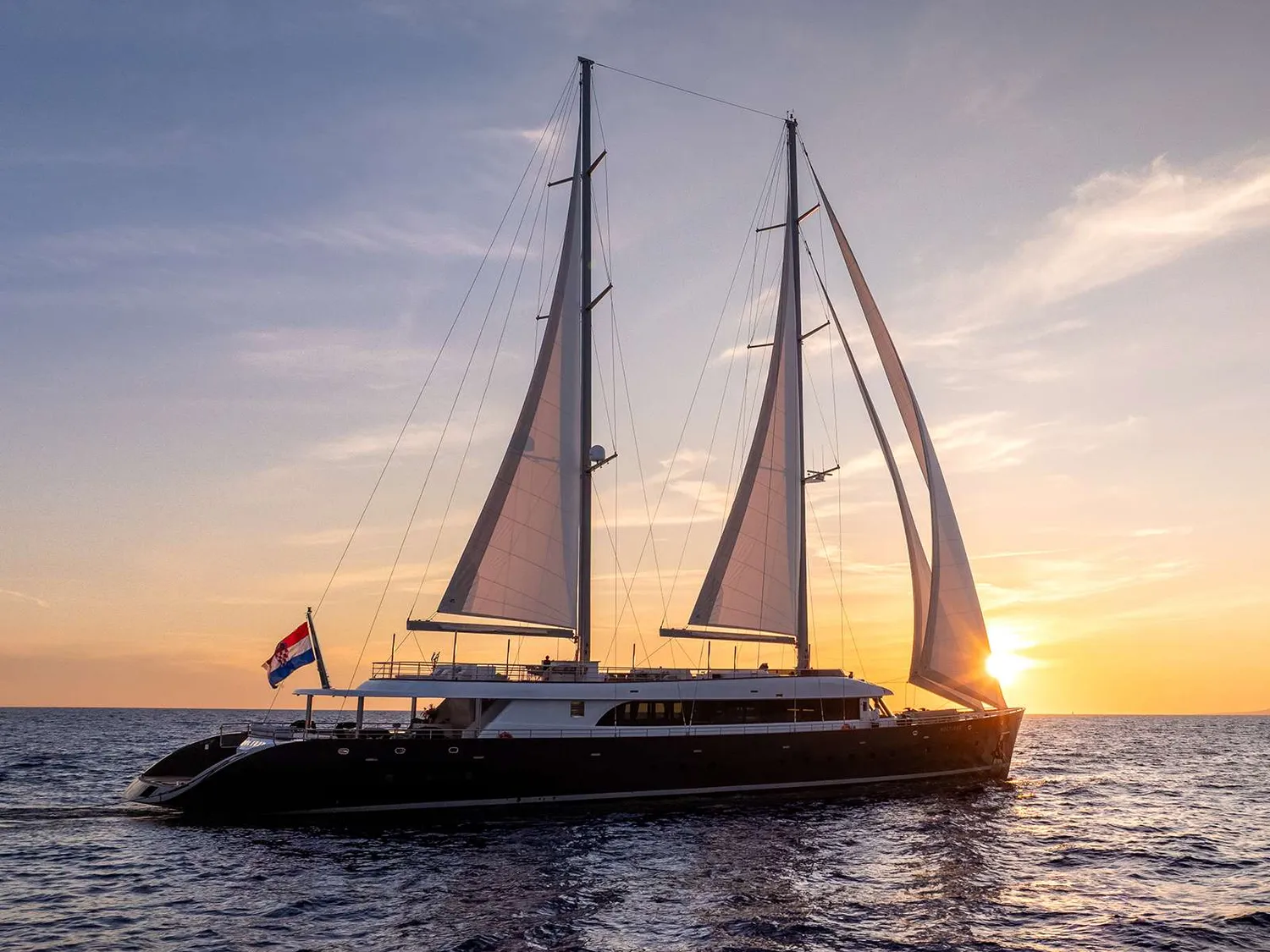 yacht-560851