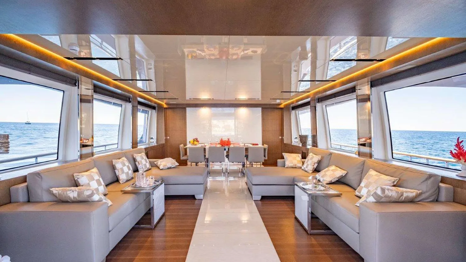 yacht-592005