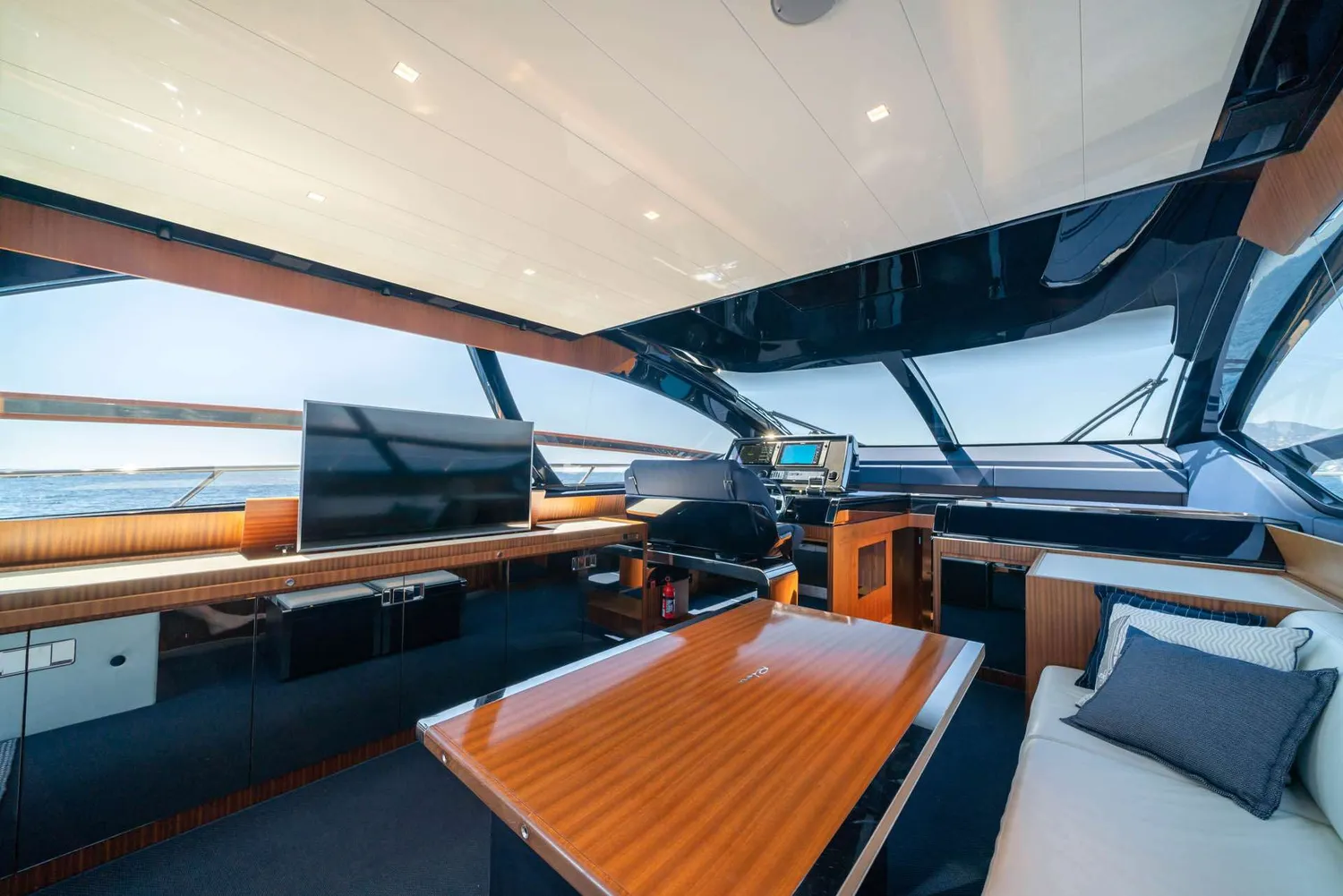 yacht-565453