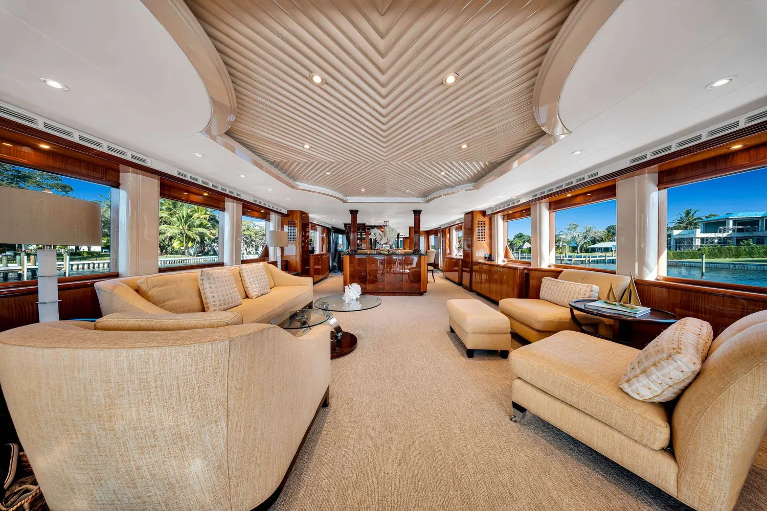 yacht-583087