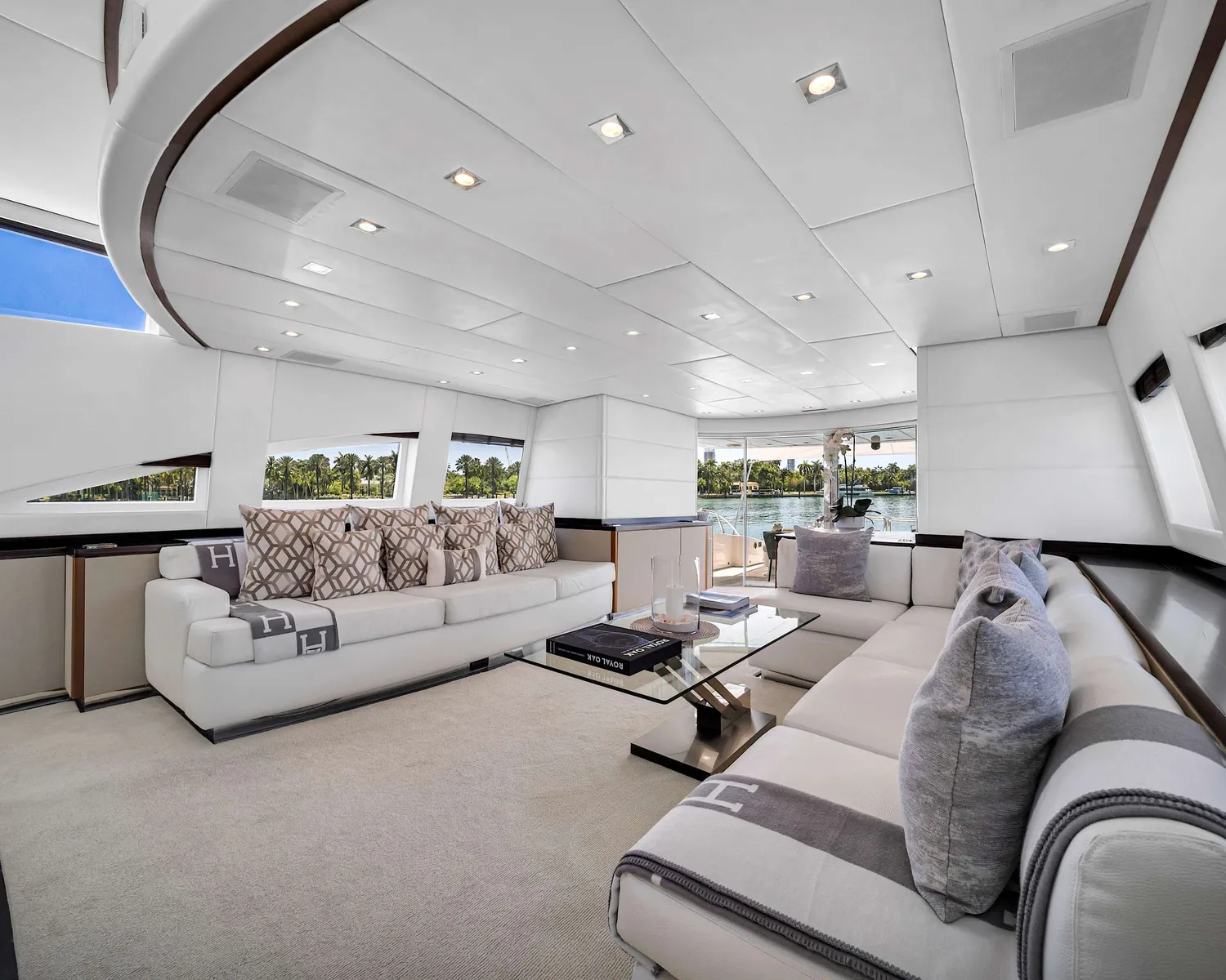 yacht-601287