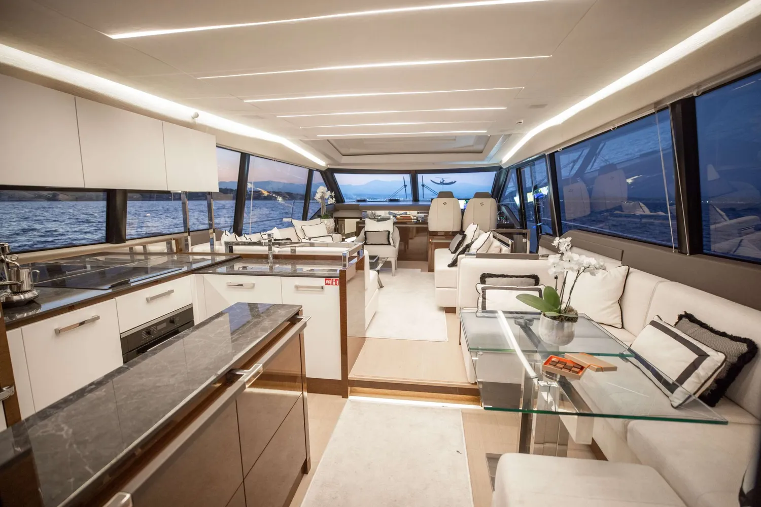yacht-575427