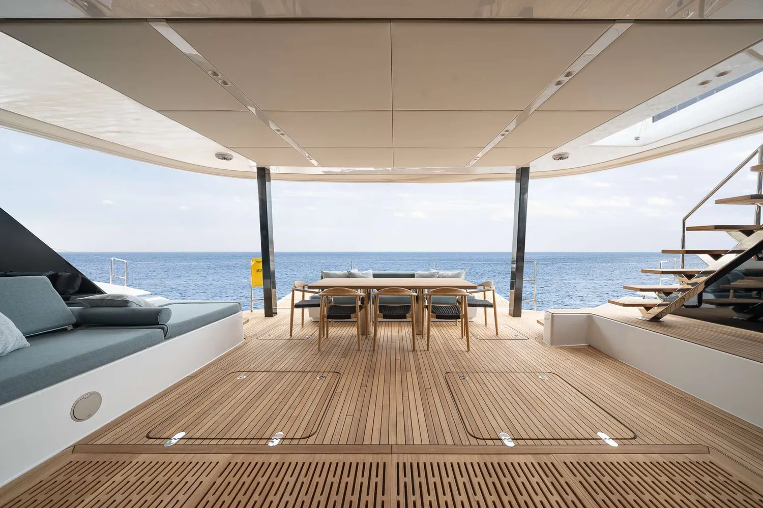 yacht-585566