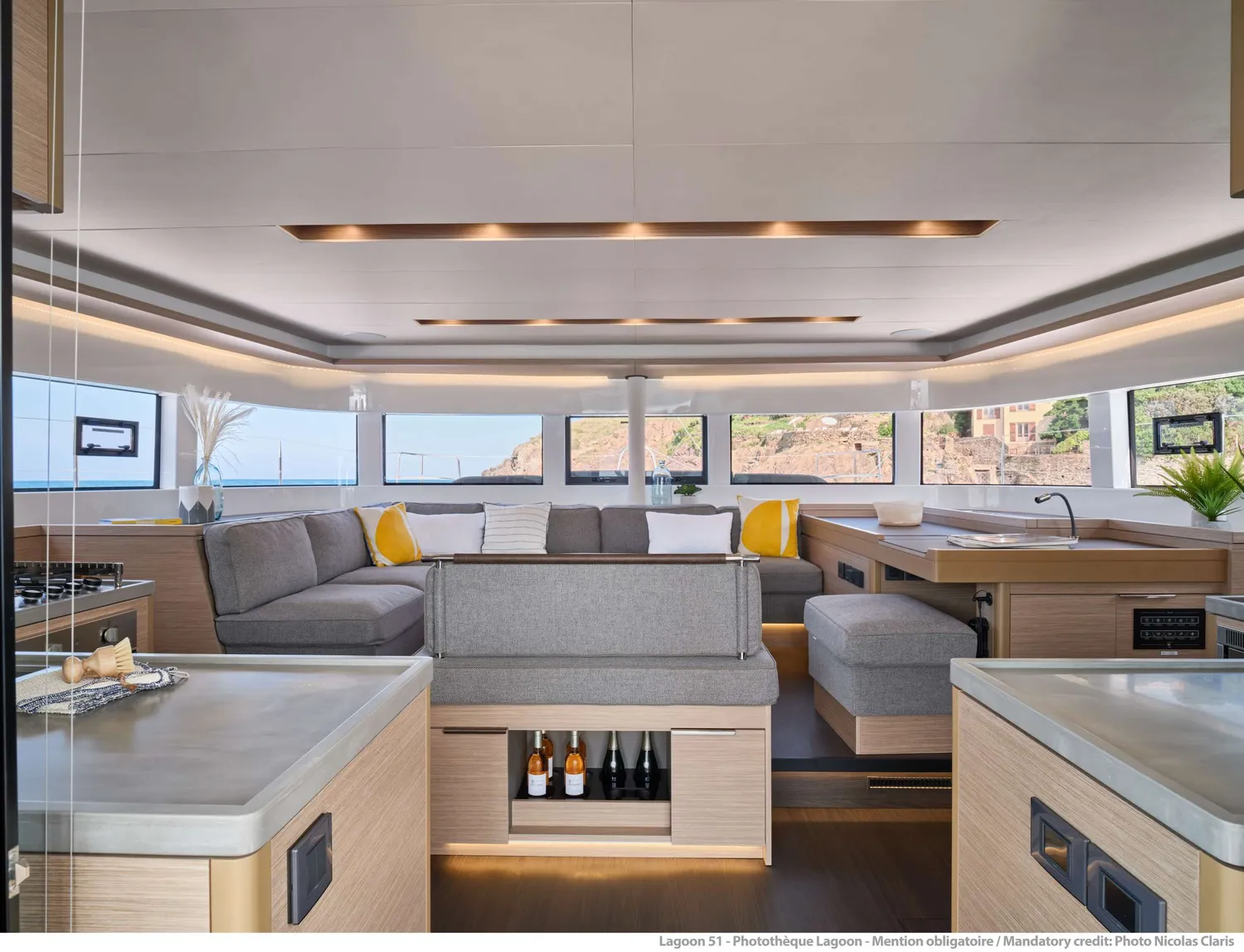 yacht-568499