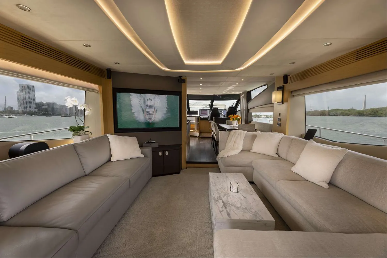 yacht-598111